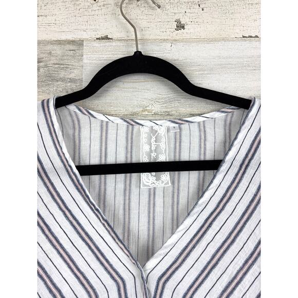 Sadie & Sage Women’s S White Blue Stripe Long Sleeve Crop Top Lightweight Blouse - Picture 6 of 6